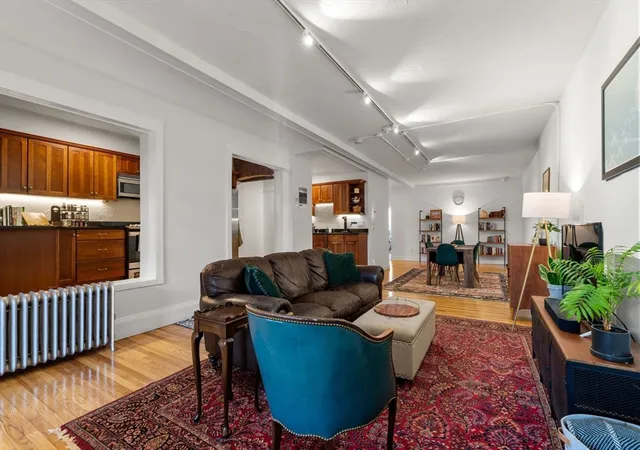 Homes for sale in Boston, MA | 63 Maverick Square #5, Boston, MA 02128 | MLS# 73496939