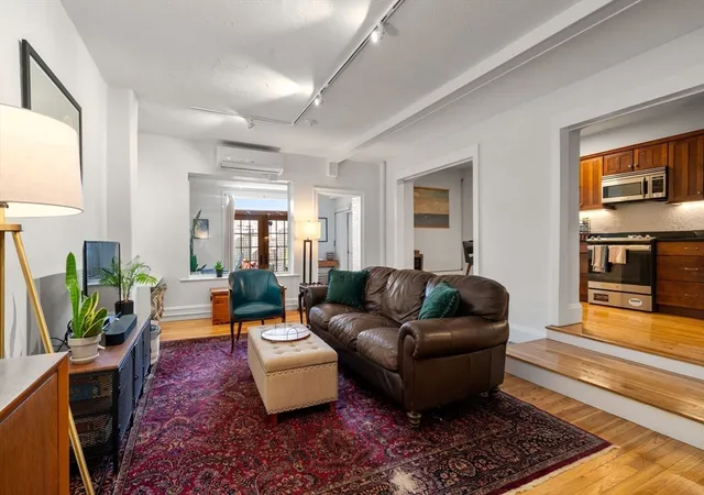 Homes for sale in Boston, MA | 63 Maverick Square #5, Boston, MA 02128 | MLS# 73496939