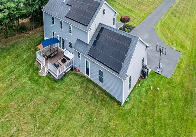 Photo 3 of Single family home for sale at 492 Sumner St, Stoughton, MA 02072 | MLS# 73566799 | Listing updated on 2026-09-18