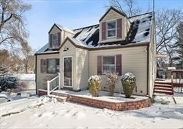 Homes for sale in Burlington, MA | 6 Arthur Woods Ave, Burlington, MA 01803 | MLS# 73518361
