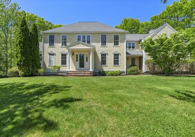 Homes for sale in Marshfield, MA | 160 Quail Run, Marshfield, MA 02050 | MLS# 73526258
