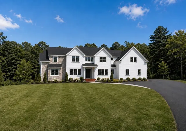 3rd image of 2 Cynthia Circle, Wenham, MA 01984 | MLS# 73558313