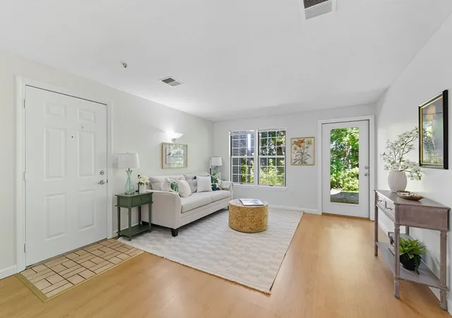 Homes for sale in Natick, MA | 20 Walden Dr #16, Natick, MA 01760 | MLS# 73432539