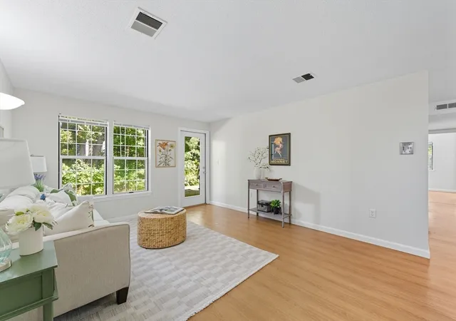 Homes for sale in Natick, MA | 20 Walden Dr #16, Natick, MA 01760 | MLS# 73432539
