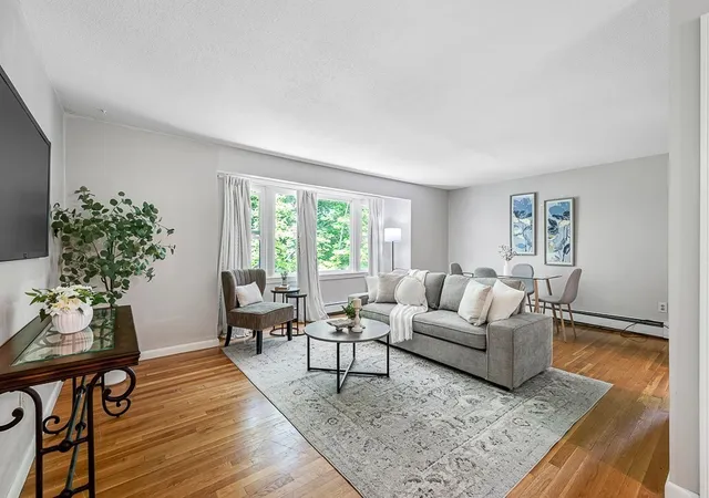 Homes for sale in Worcester, MA | 42 Iowa St, Worcester, MA 01602 | MLS# 73538340