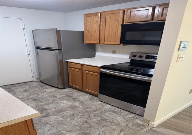 Homes for sale in Natick, MA | 15 Village Rock Lane #1, Natick, MA 01760 | MLS# 73531299