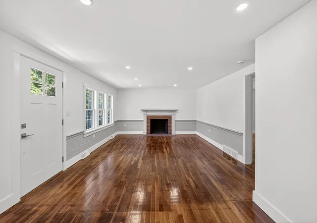 4th image of 38 Captain Small, Yarmouth, MA 02664 | MLS# 73535471