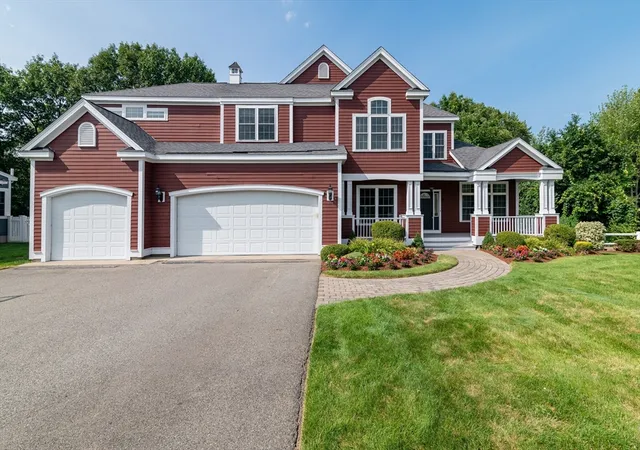 Photo 2 of Single family home for sale at 80 Oregon Ave, Braintree, MA 02184 | MLS# 73562742 | Listing updated on 2026-09-19