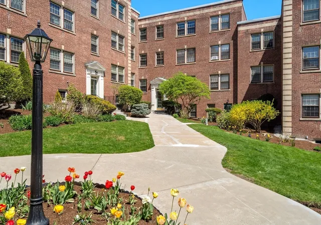 1st image of 1490 Beacon St #3, Brookline, MA 02446 | MLS# 73559050