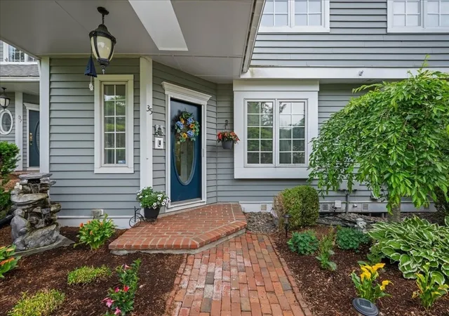 1st image of 35 Eastern Point Dr #34, Shrewsbury, MA 01545 | MLS# 73535000