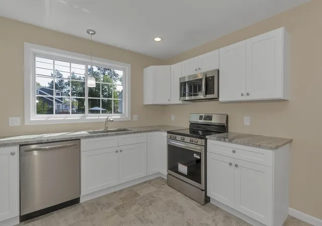 Homes for sale in Springfield, MA | 63 Hope St, Springfield, MA 01119 | MLS# 73522412