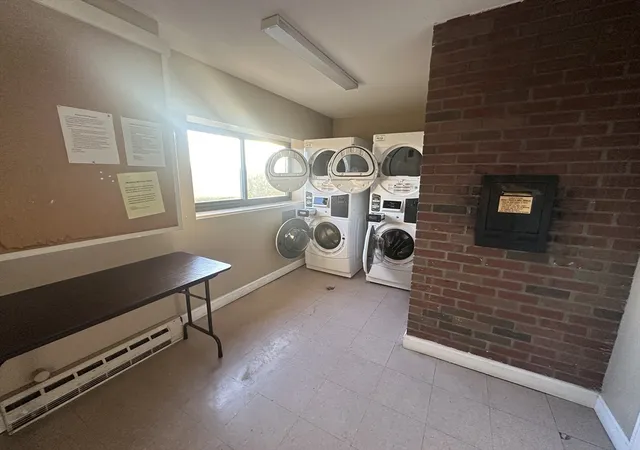 2nd image of 1321 Worcester Rd, Framingham, MA 01701