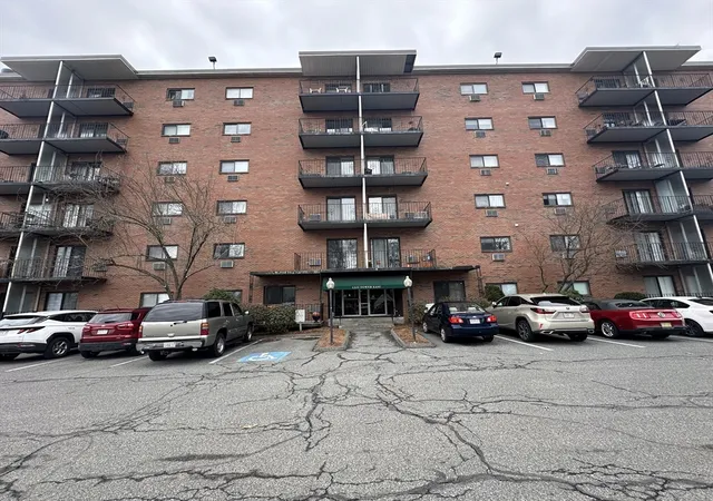 1st image of 1321 Worcester Rd #612, Framingham, MA 01701 | MLS# 73557078