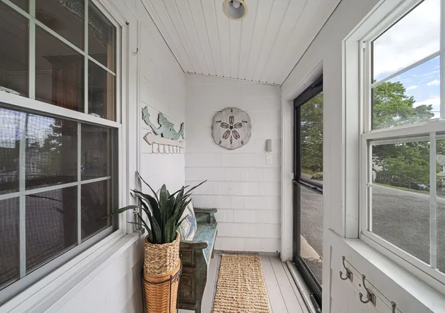 5th image of 11 Boles Rd, Marshfield, MA 02050 | MLS# 73528441