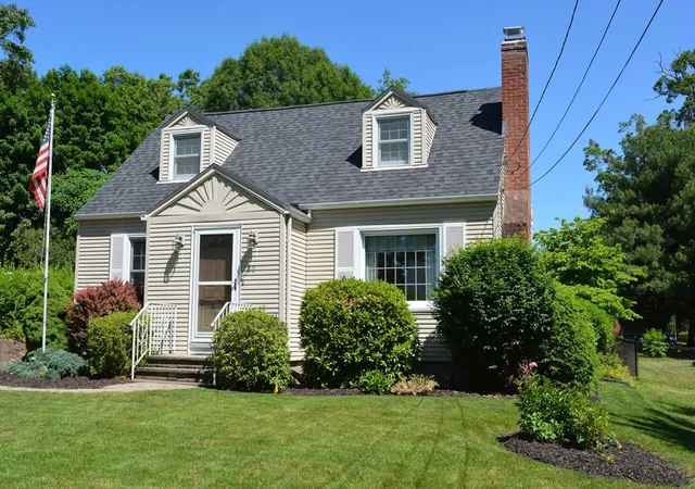Homes for sale in West Springfield, MA | 20 Exeter Street, West Springfield, MA 01089 | MLS# 73533201