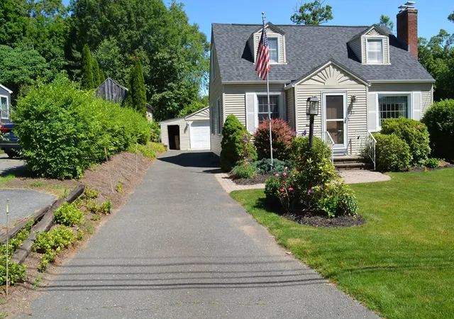 4th image of 20 Exeter Street, West Springfield, MA 01089 | MLS# 73533201