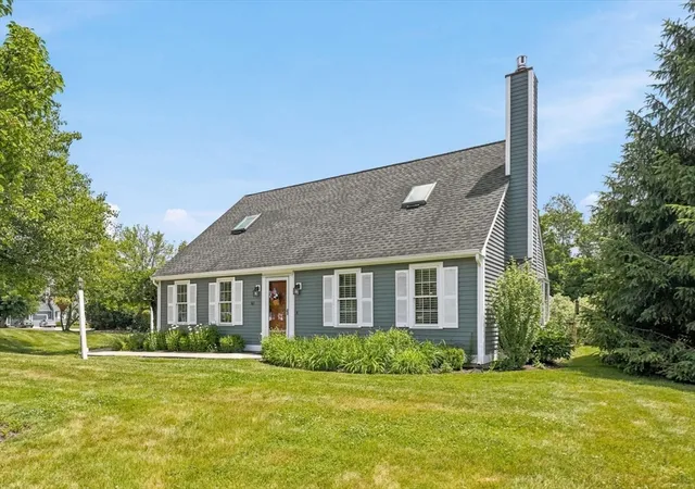 Homes for sale in Amesbury, MA | 60 Whittier Meadows #60, Amesbury, MA 01913 | MLS# 73540963