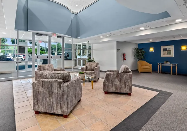 Listing Photo 5 - Condo for sale in building located at 140 Railroad Ave, Norwood, MA 02062 - Unit #B403