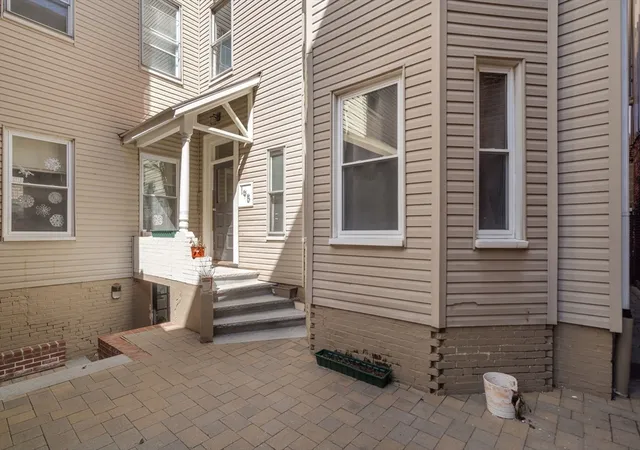 2nd image of 195 Green Street, Cambridge, MA 02139 | MLS# 73550561