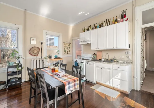 5th image of 195 Green Street, Cambridge, MA 02139 | MLS# 73550561
