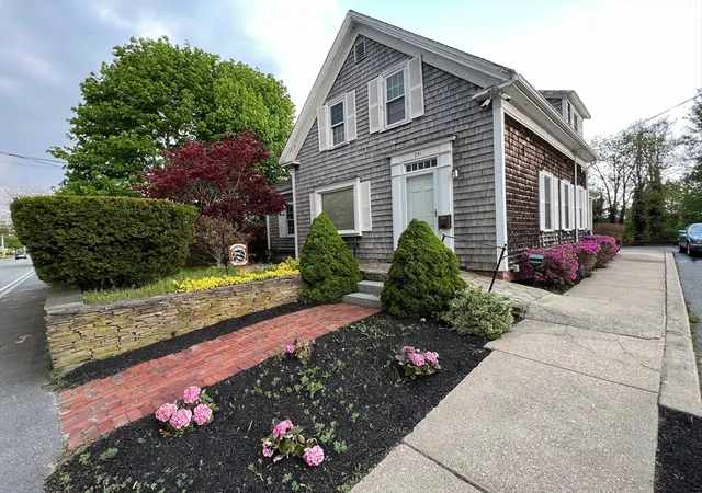 Photo 1 of Single family home for sale at 251 South St, Hyannis, MA 02601 | MLS# 73532056 | Listing updated on 2026-08-13