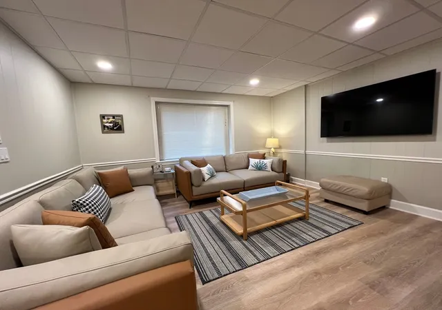 Photo 3 of Single family home for sale at 251 South St, Hyannis, MA 02601 | MLS# 73532056 | Listing updated on 2026-08-13