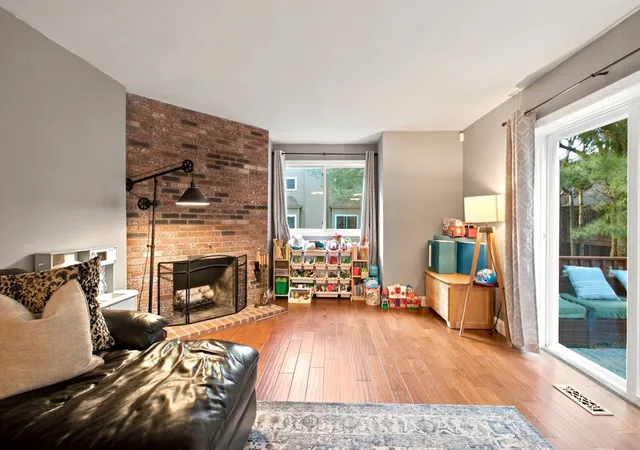 Homes for sale in Ashland, MA | 192 Captain Eames Circle #192, Ashland, MA 01721 | MLS# 73547065
