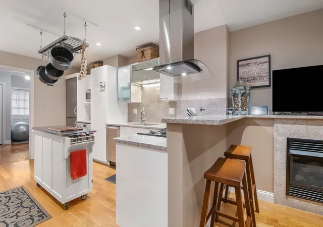 Listing Photo 5 - Condo for sale in building located at 27 Clark St, Boston, MA 02113 - Unit #6