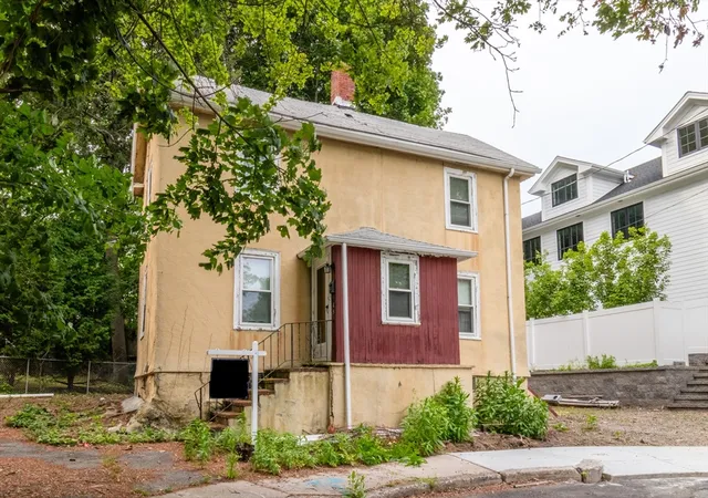 3rd image of 49 White Ave, Newton Center, MA 02459 | MLS# 73557322
