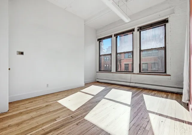 4th image of 118 South Street, Boston, MA 02111 | MLS# 73566896