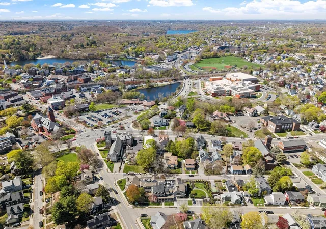 Homes for sale in Winchester, MA | 129 Washington St #129, Winchester, MA 01890 | MLS# 73513572