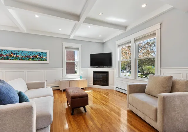 Homes for sale in Newton, MA | 129 Washington St, Newton, MA 01890