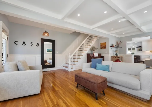 Homes for sale in Newton, MA | 129 Washington St, Newton, MA 01890