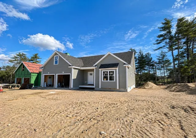 2nd image of 7 Weathervane Dr, Carver, MA 02330 | MLS# 73549453