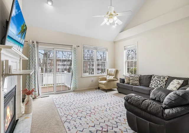 Homes for sale in Burlington, MA | 3 Georgia Dr #3, Burlington, MA 01803 | MLS# 73494446