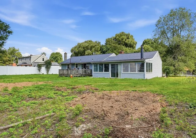 5th image of 60 S West St, Agawam, MA 01001 | MLS# 73568007