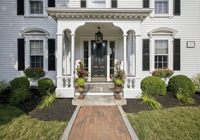 3rd image of 65 Washington St, Hanover, MA 02339 | MLS# 73556049