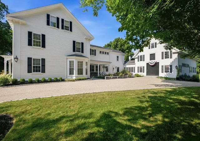 4th image of 65 Washington St, Hanover, MA 02339 | MLS# 73556049