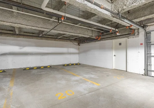 2nd image of 310 Hammond Pond Pkwy, Chestnut Hill, MA 02467
