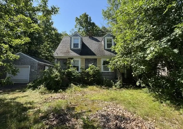 Photo 1 of Sale Pending at 203 Willow St, Stoughton, MA 02072 | MLS# 73559401 | Listing updated on 2026-09-18