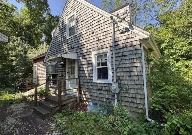 Photo 2 of Sale Pending at 203 Willow St, Stoughton, MA 02072 | MLS# 73559401 | Listing updated on 2026-09-18