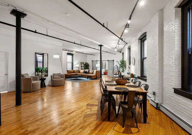 Homes for sale in Boston, MA | 13-19 Stanhope Street #2A, Boston, MA 02116 | MLS# 73497672