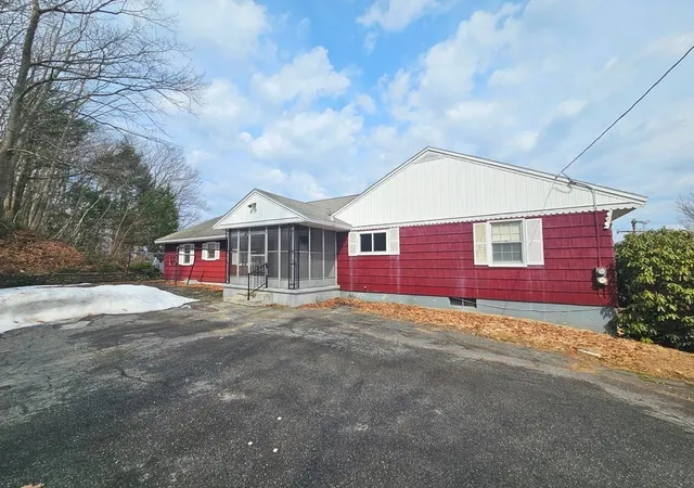Homes for sale in Gardner, MA | 30 Allen St, Gardner, MA 01440 | MLS# 73496062