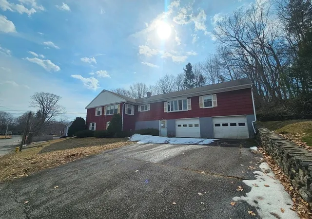 Homes for sale in Gardner, MA | 30 Allen St, Gardner, MA 01440 | MLS# 73496062