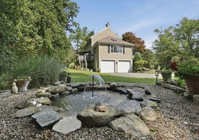 image of 301 Winch St, Framingham, MA 01701 | MLS# 73553565