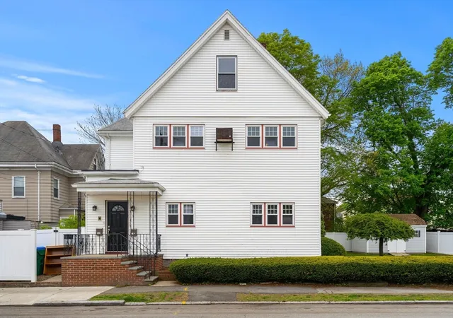 2nd image of 4 6 West Street, Medford, MA 02155 | MLS# 73514941