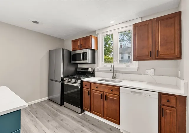 5th image of 4-6 West Street, Medford, MA 02155 | MLS# 73514941