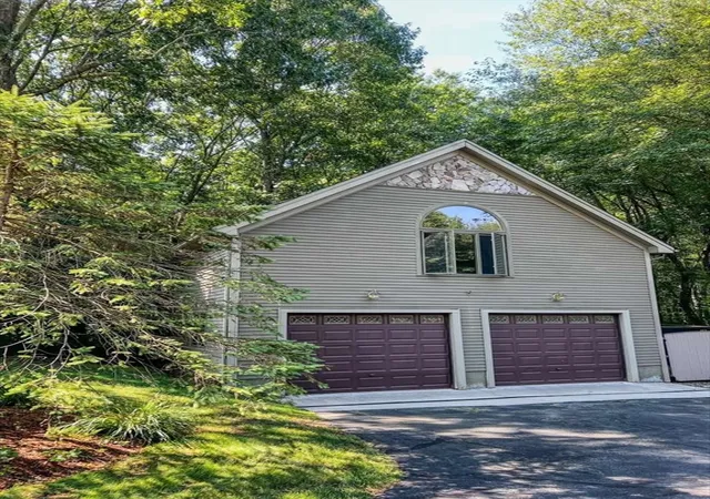 20th image of 26 Liberty Hill Dr, Blackstone, MA 01504 | MLS# 73559225