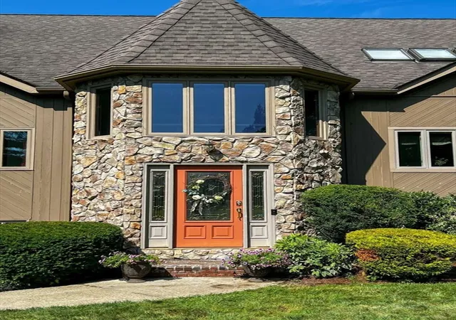 2nd image of 26 Liberty Hill Dr, Blackstone, MA 01504 | MLS# 73559225