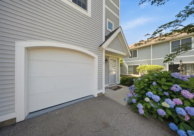 Photo 3 of Sale Pending at 140 Commonwealth Ave #7, North Attleboro, MA 02760 | MLS# 73554197 | Listing updated on 2026-09-16